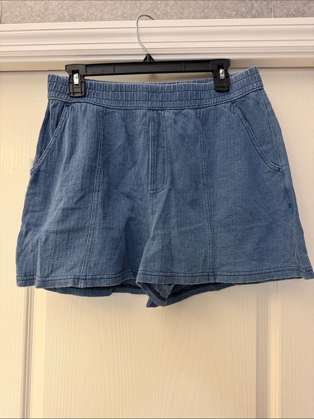NWT HALARA Denim Shorts